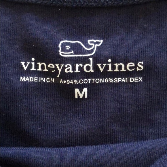 Tank tops - Picture 2 of 3